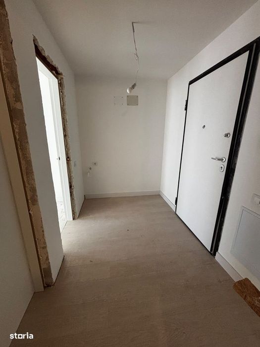 Garsoniera Noua Akcent City Metrou Jiului — fotografia 3