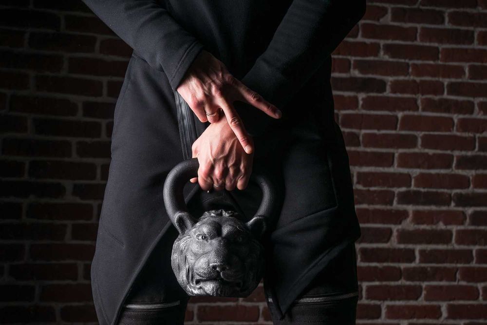 Дизайнерская гиря «ЛЕВ» 16 кг.