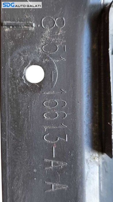 Ornament Superior Capac Plastic de la Incuietoare Capota Motor Trager Panou Frontal Ford Focus 2 2004 - 2007 Cod 8M51-16613-A [L7705]