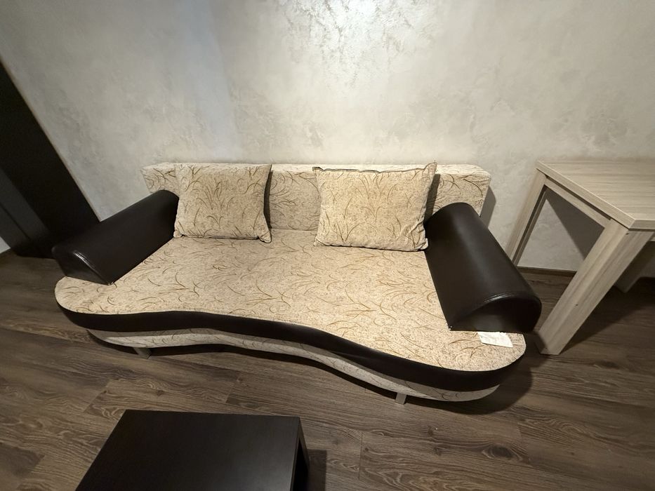Vand canapea extensibila