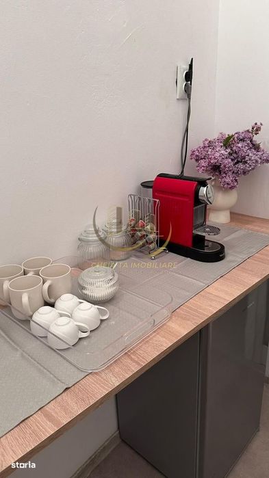 Ultracentral, Ferdinand | Studio elegant 70 mp | Tavane înalte | AC