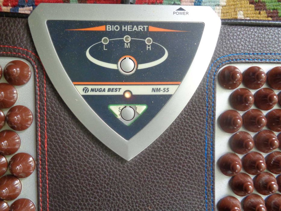 Продавам  масажна дъска за крака Nuga Best BIO HEART NM-55
