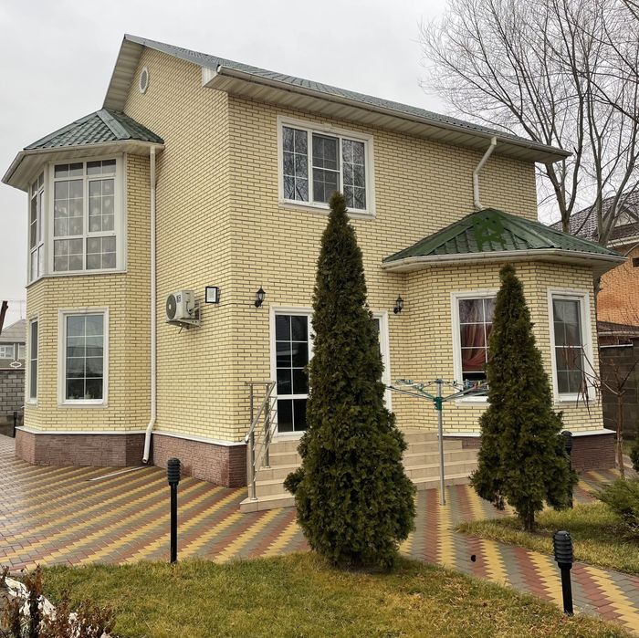 Отличный дом в 18 микрорайоне