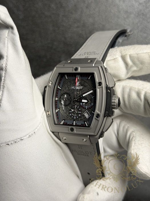 Часовник Hublot big bang сив