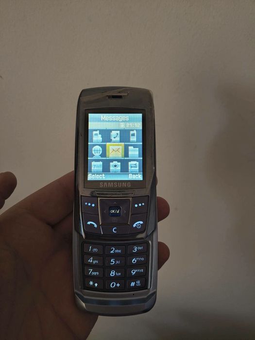 Samsung e250 + charger ( decodat,nou)