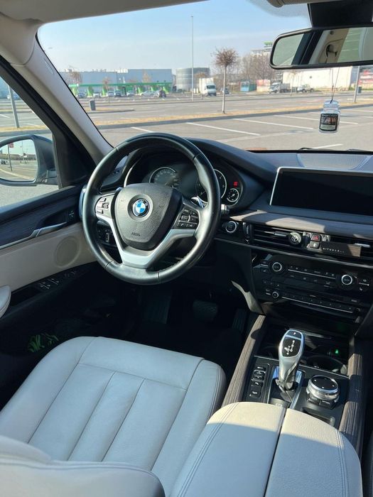 BMW X5 BMW X5 X-drive