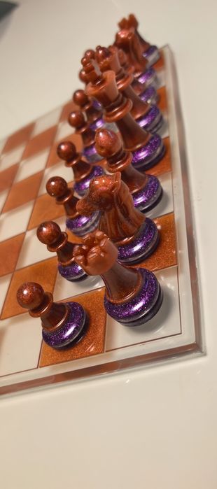 Шах от епоксидна смола