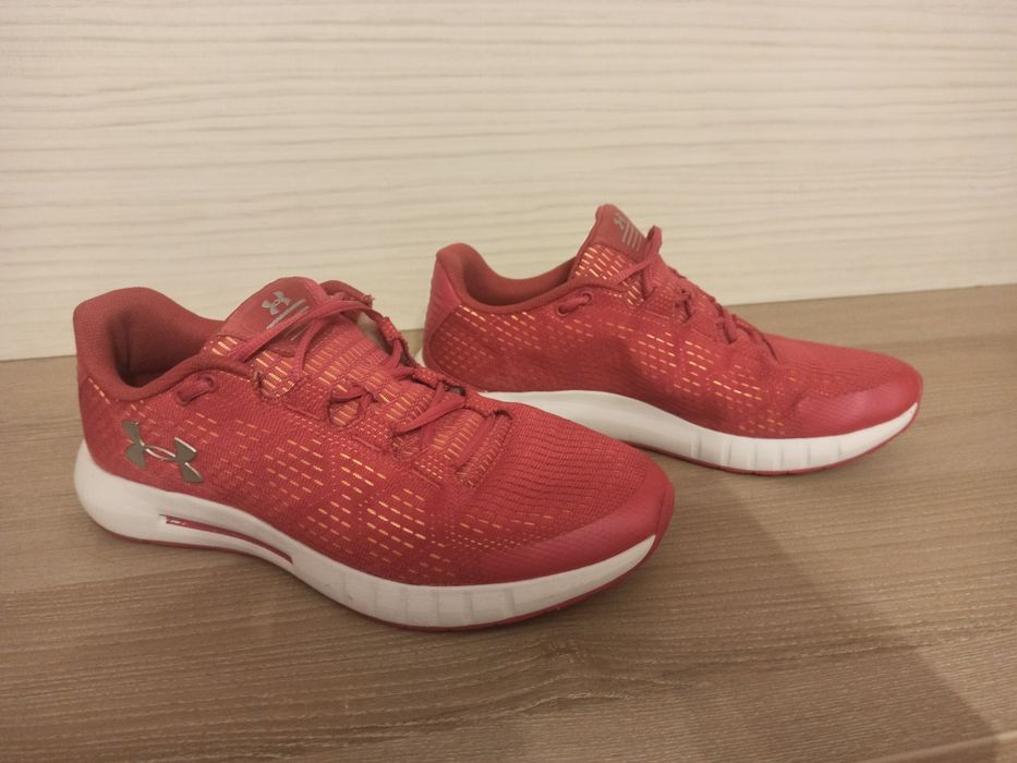 Incaltaminte Under Armour 38,5