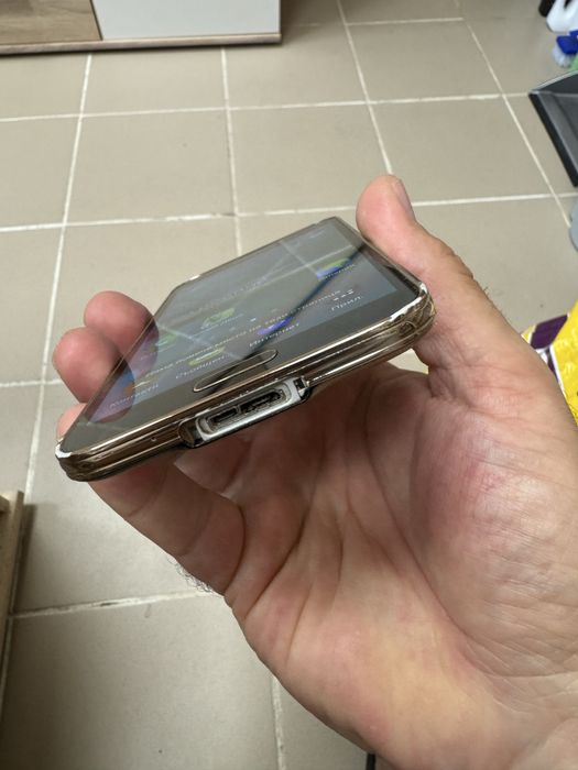 Samsung Galaxy S5 16gb отличен