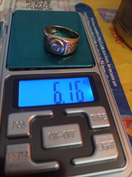 Inel aur model ghiul