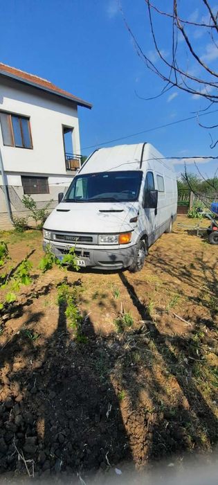 Товарен бус Iveco Daily