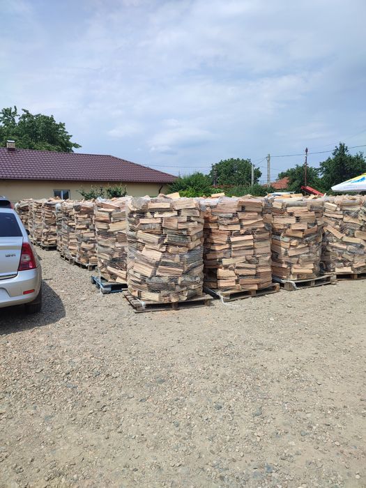 Depozit lemne de foc