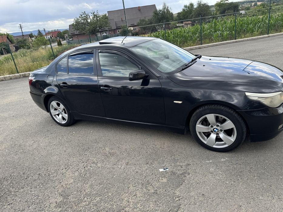 BMW 5 Series 0 — imagine 4