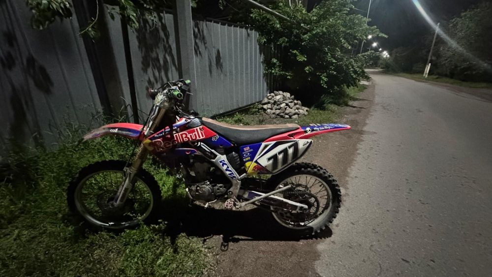 Honda crf250r 2008