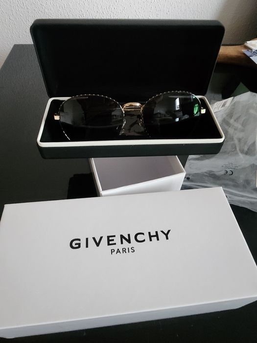 Слънчеви очила Givenchy