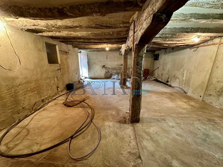 Къща за продажба в с.Куманово, Варна