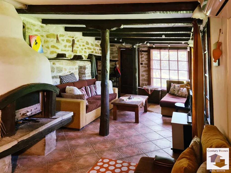 Продава се Къща в с. Плаково, Област Велико Търново - 180 кв.м за 695 €/кв.м - Снимка #2