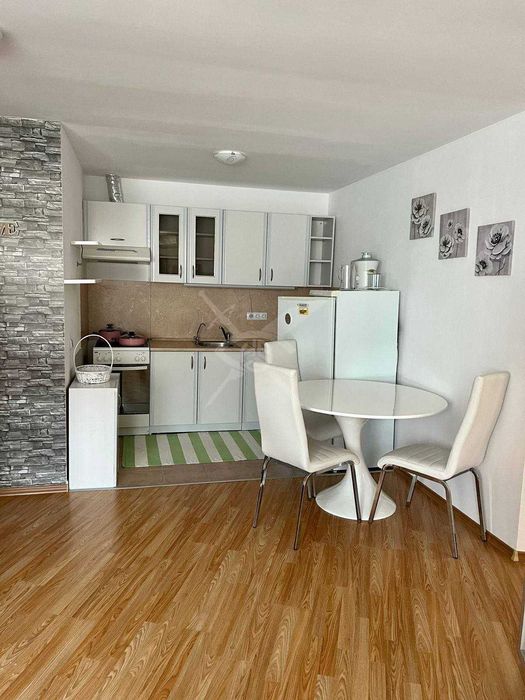 Продава се Двустаен апартамент в Свети Влас - 79 кв.м за 950 €/кв.м - Снимка #6
