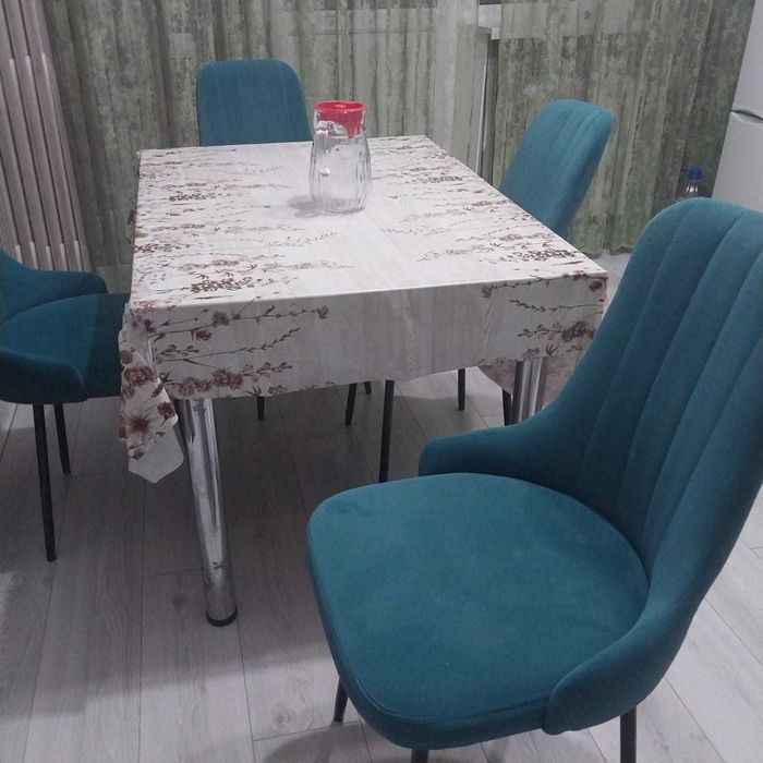 Стулья  почти новые