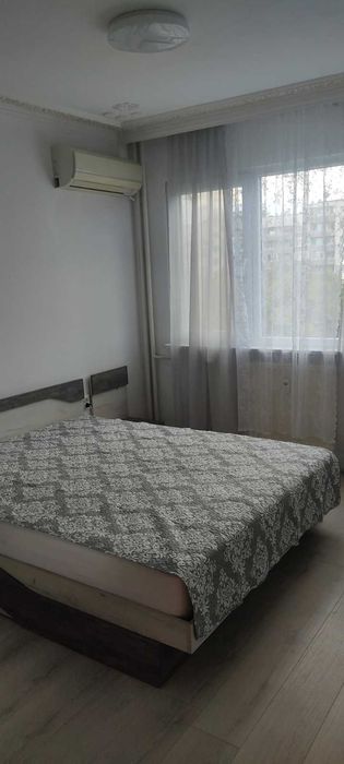 Дава се под наем Многостаен апартамент в Пловдив, Кършияка - 102 кв.м за 580 € - Снимка #4