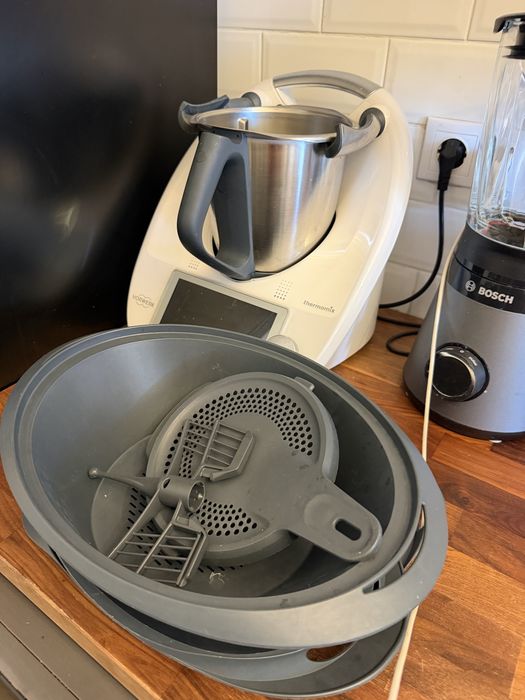 Vând Thermomix TM6 – stare impecabilă