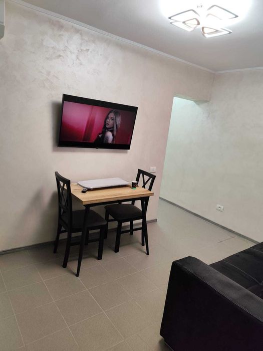 Tomis Nord/str. Nufarului /Scoala 29 - 2 camere termen lung - 350 euro