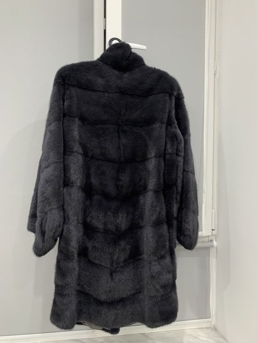 Продам норковую шубу