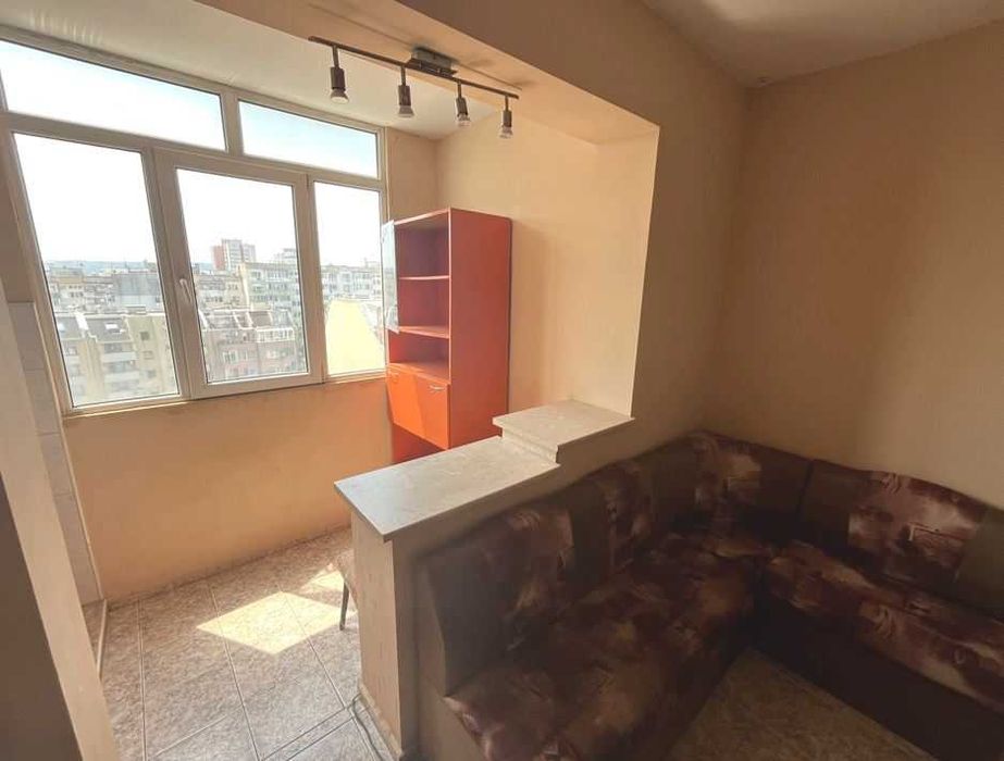 Продава се Двустаен апартамент в Варна, Център - 60 кв.м за 2250 €/кв.м - Снимка #6