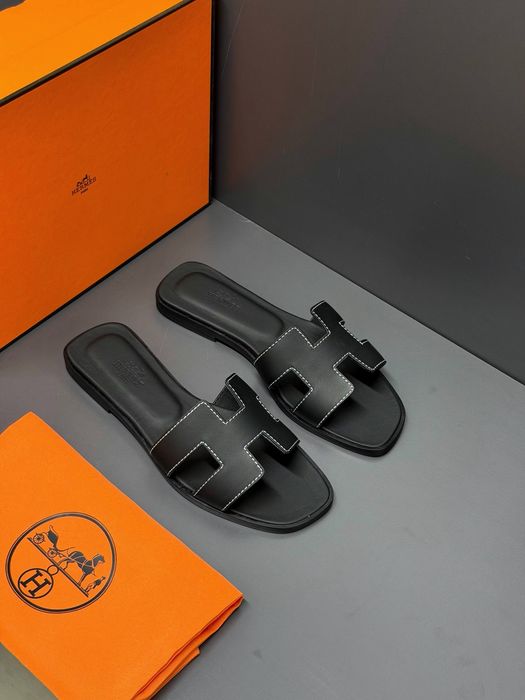 Papuci Hermes Oran noi