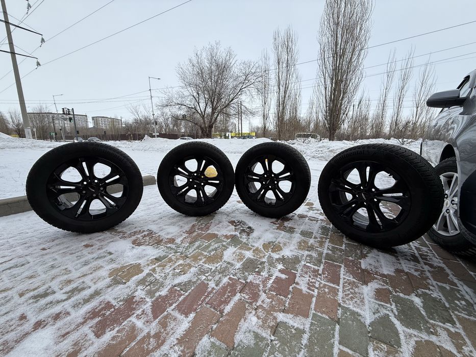 Шина с дисками 225/55/17