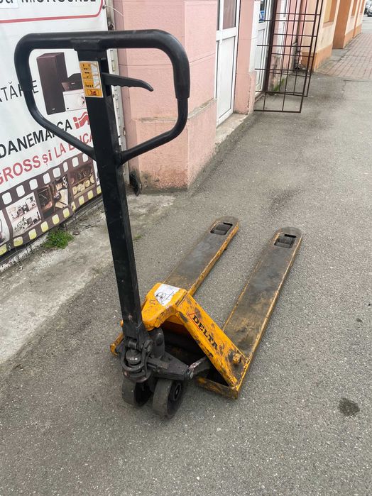 Transpalet manual cu ridicare hidraulica, 2500 kg  Delta PT.0.ST.2500