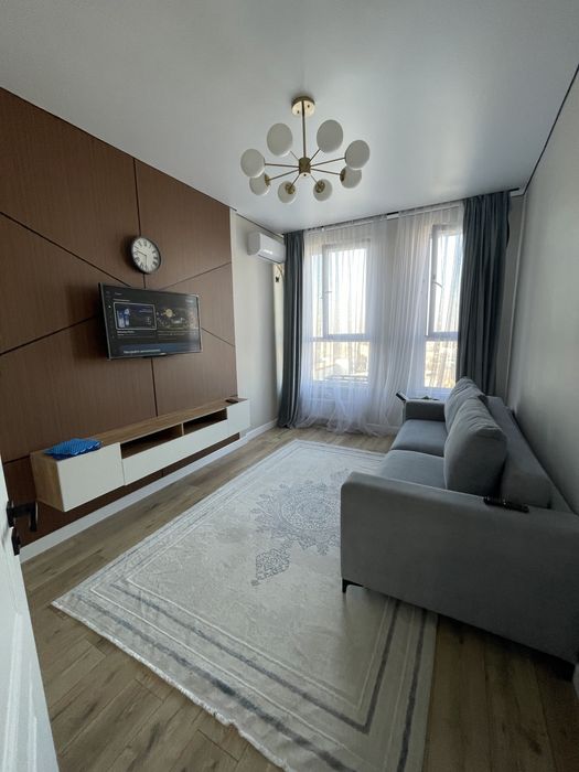 Продам диван длина 240 см