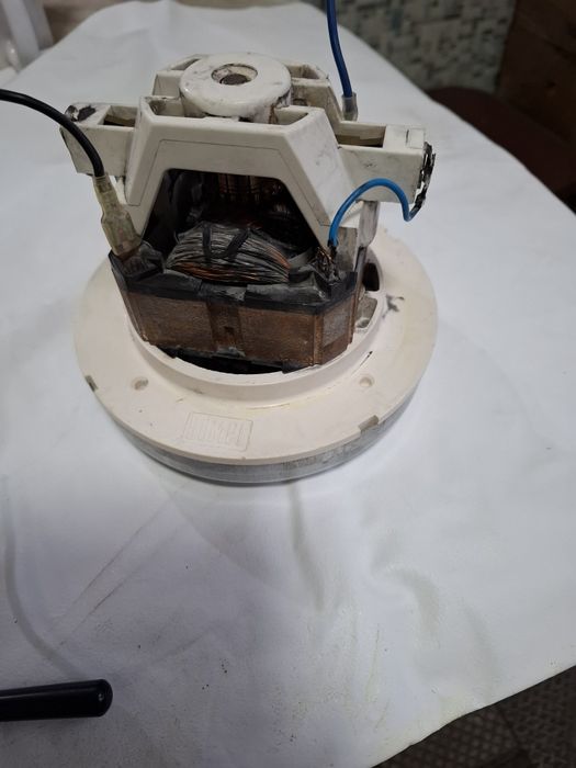 Двигатель для пылесоса