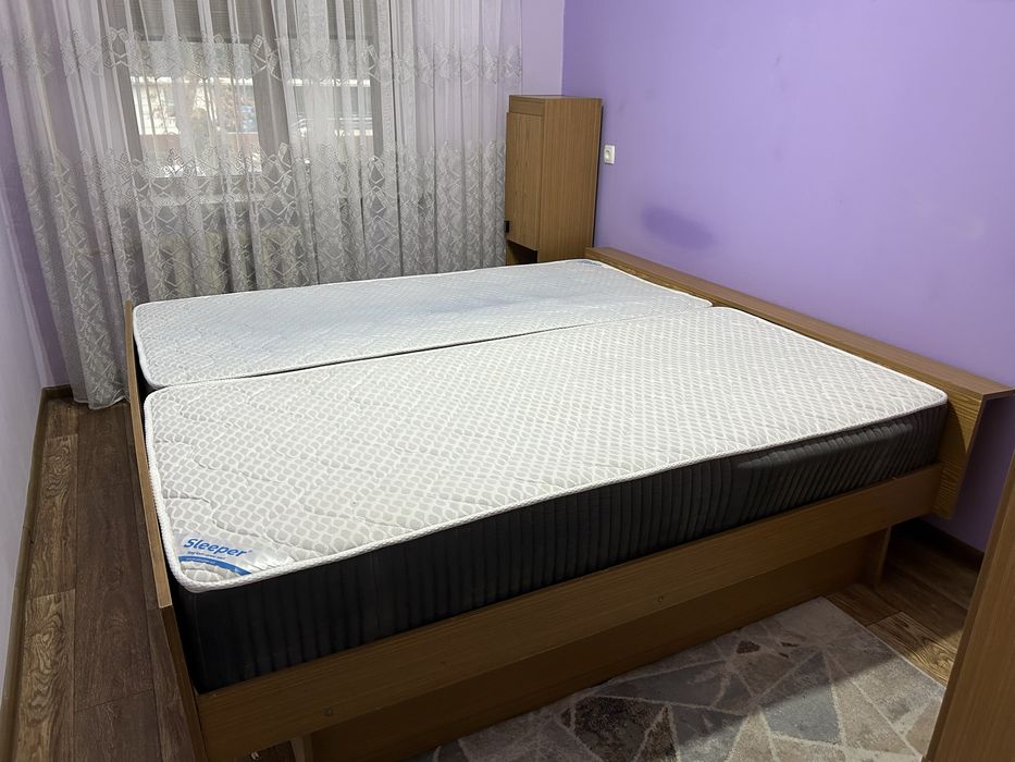 Спальный гарнитур отличного качества производство Германия