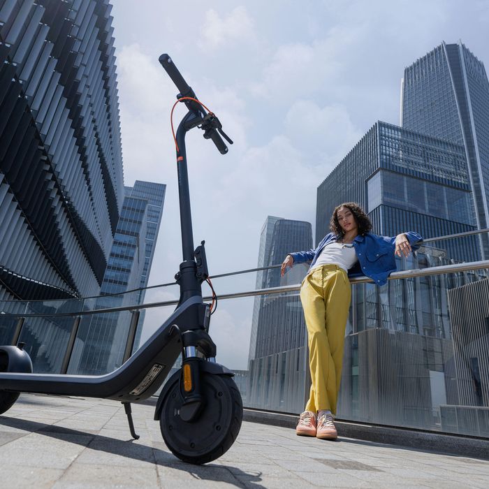 Trotinetă electrică Ninebot E2 Plus Ii - produs resigilat Decathlon