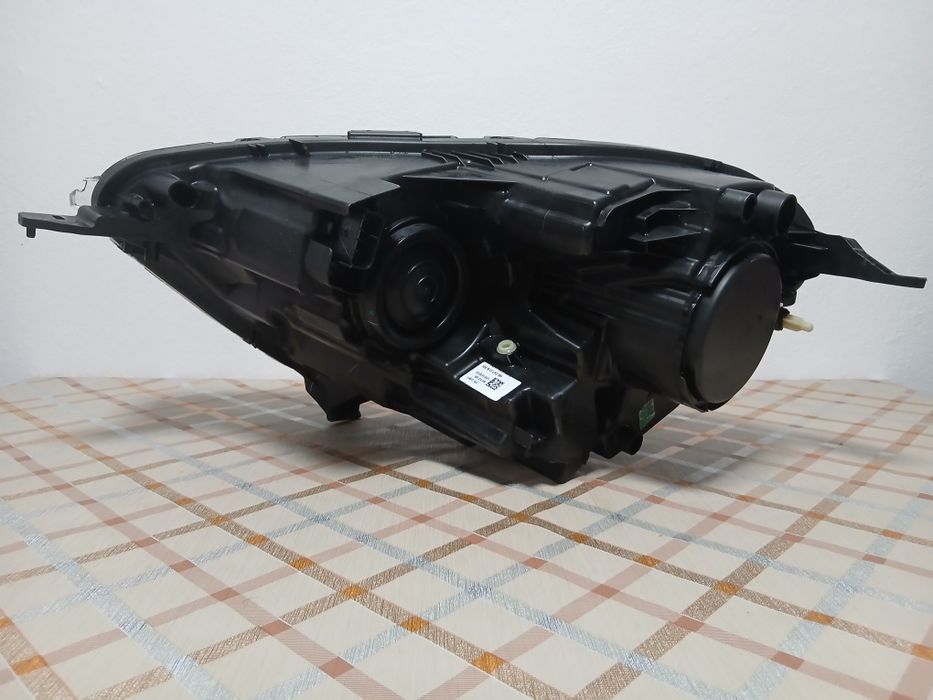 Far dreapta ford ecosport