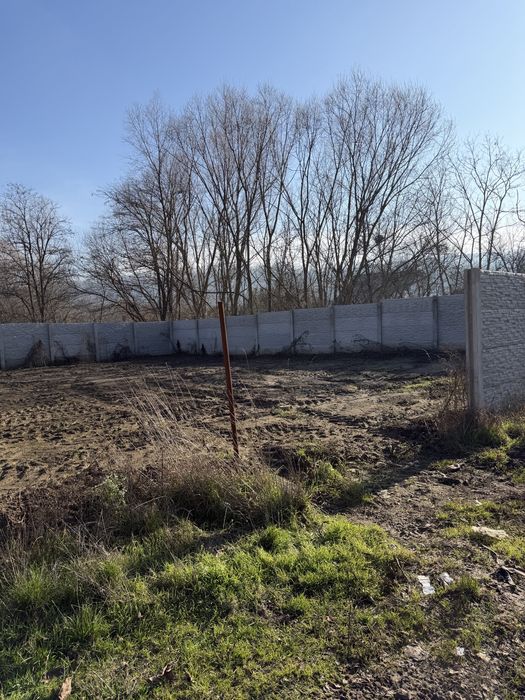 teren intravilan de vânzare – leamna de sus, bucovăț, dolj 450 mp | proiect casă p+1e | acces asfaltat | aprox. 10 min de craiova | 45.000 €