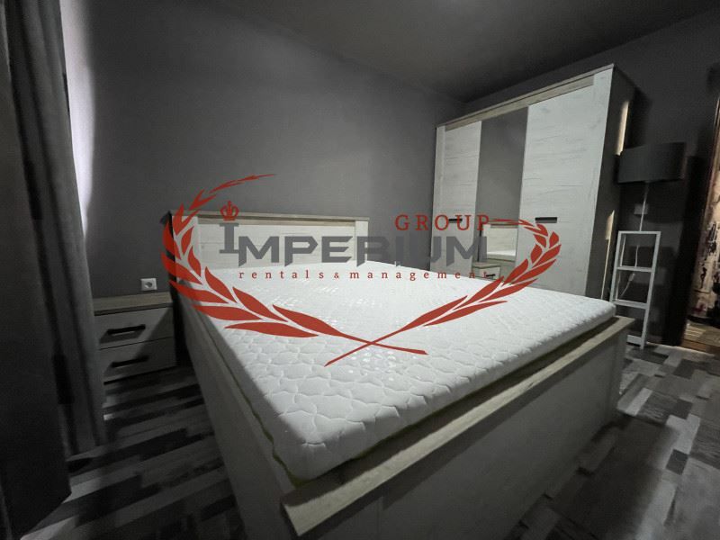 Дава се под наем Двустаен апартамент в Варна, Колхозен пазар - 65 кв.м за 408 € - Снимка #7