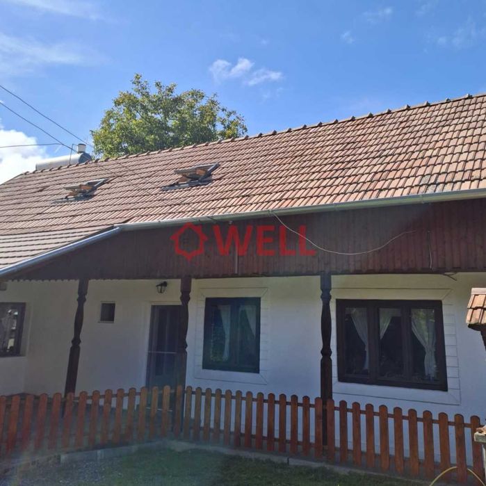 De vânzare două case situate în Sărățeni, jud.Mureș