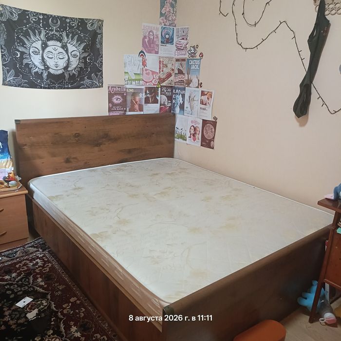 Продам двух спальную кровать