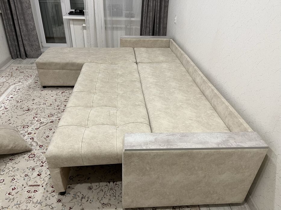 Продам диван, раскладной.