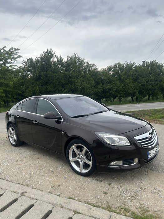 Insignia 2L 4x4 Opc Line