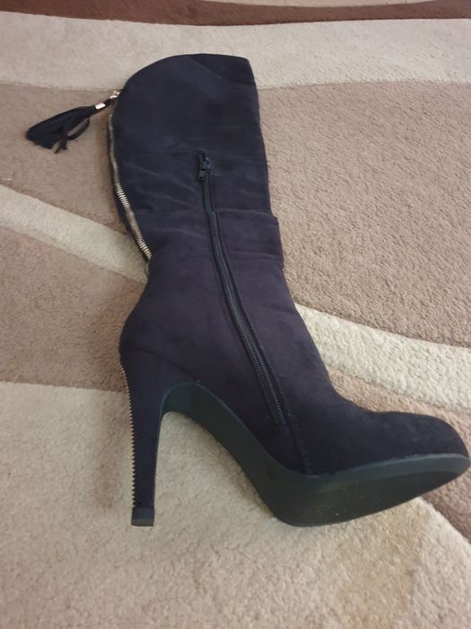 Cizme noi lungime 3/4(fix la genunchi) toc