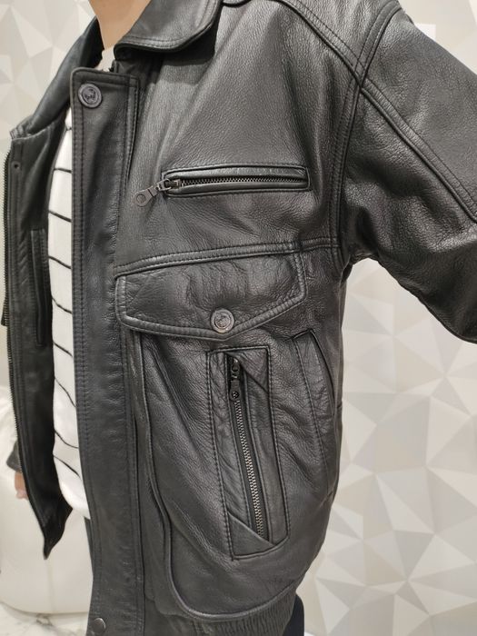 Продам коженную куртку