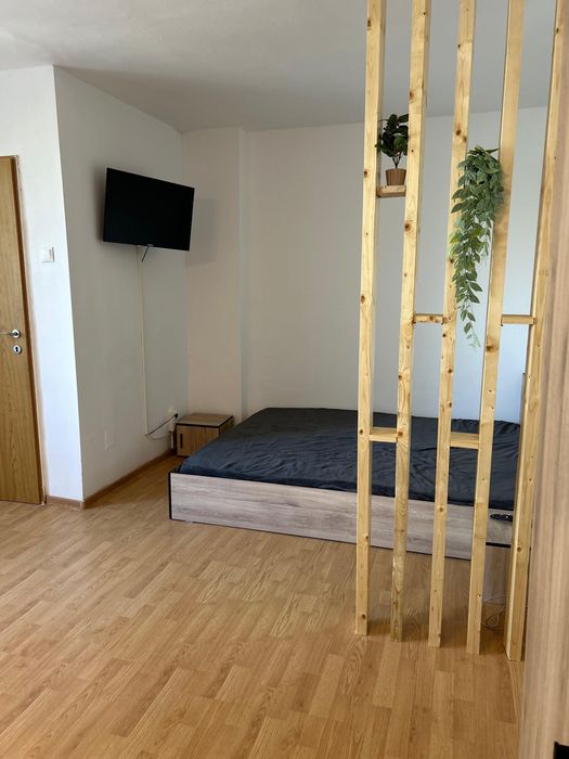 Inchiriez Garosniera, zona Gara de Nord - direct proprietar