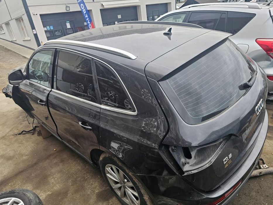dezmembrez audi q5 an 2012 cod cgl 170 cp an 2012 volan stanga