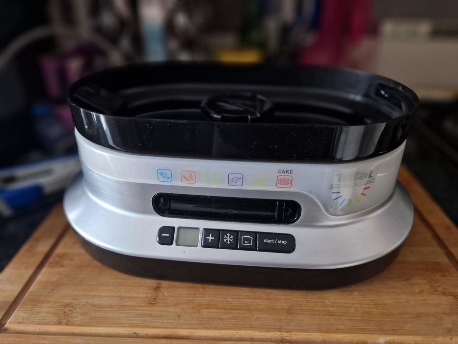 Aparat de gatit cu aburi