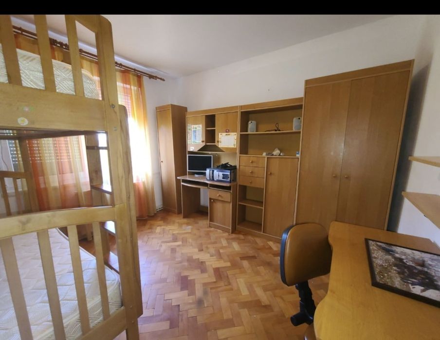 Vand apartament 2 camere, confort 1 sporit, decomandat, etaj 3( 4), Banat, zona Pandurilor, Cantemir,Tudor.