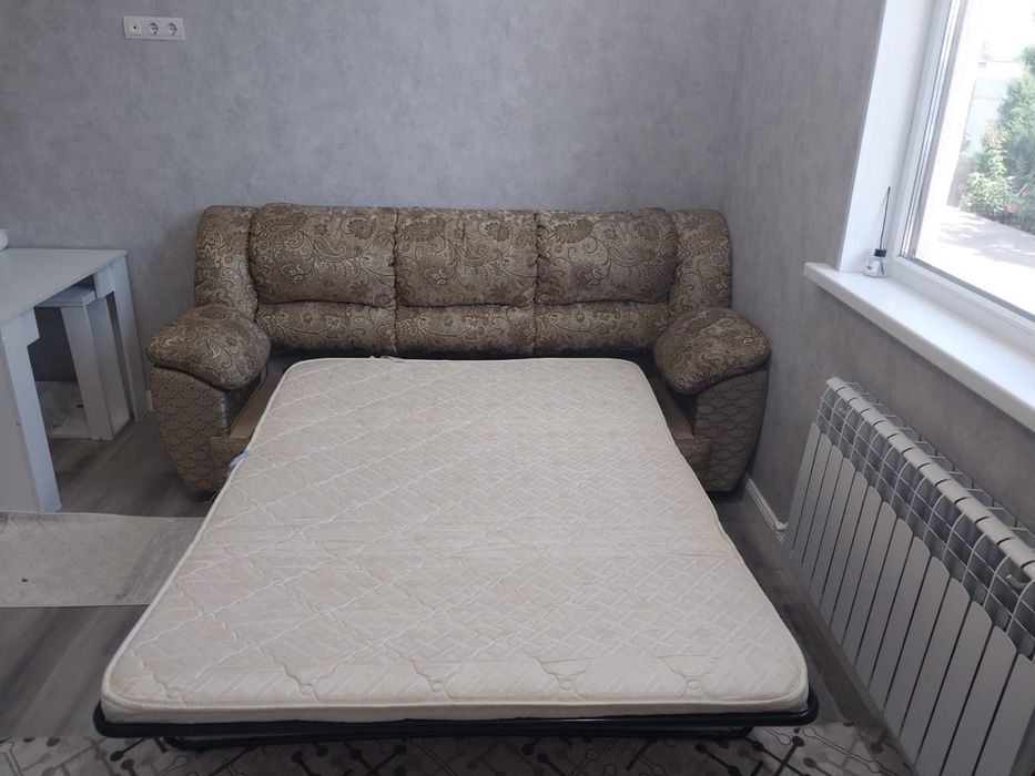 Диван  3 метра 70 000 т в хорошем состоянии