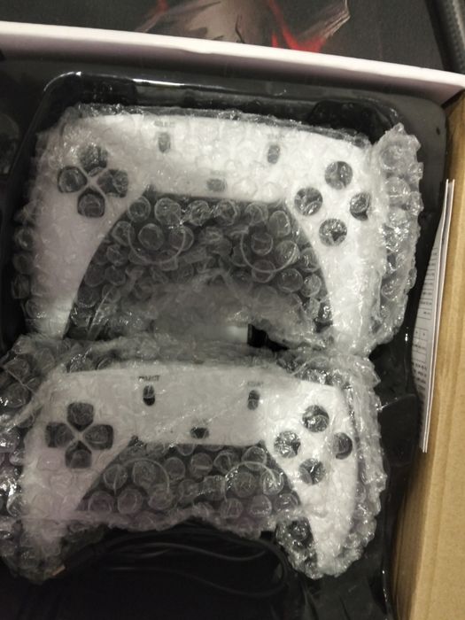 Продам игровую приставку